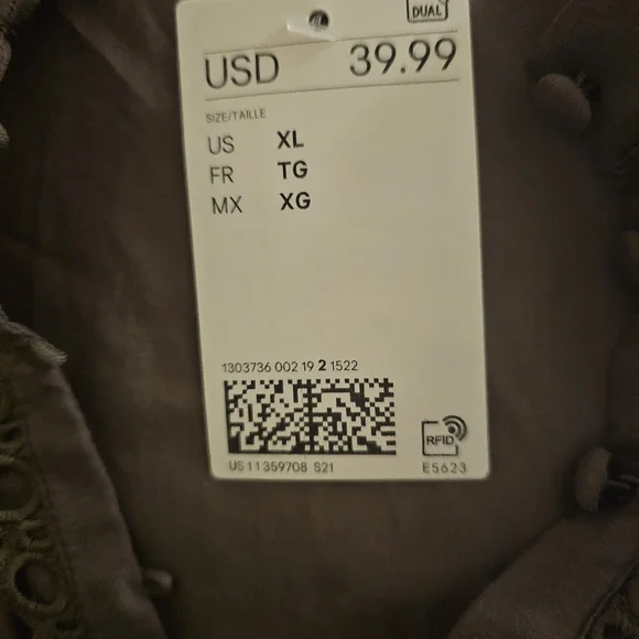 H&M Brown Ruffled Buttoned Blouse - Picture 4 of 4